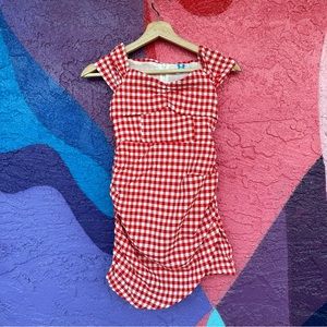 Kids size 120 dress (small)